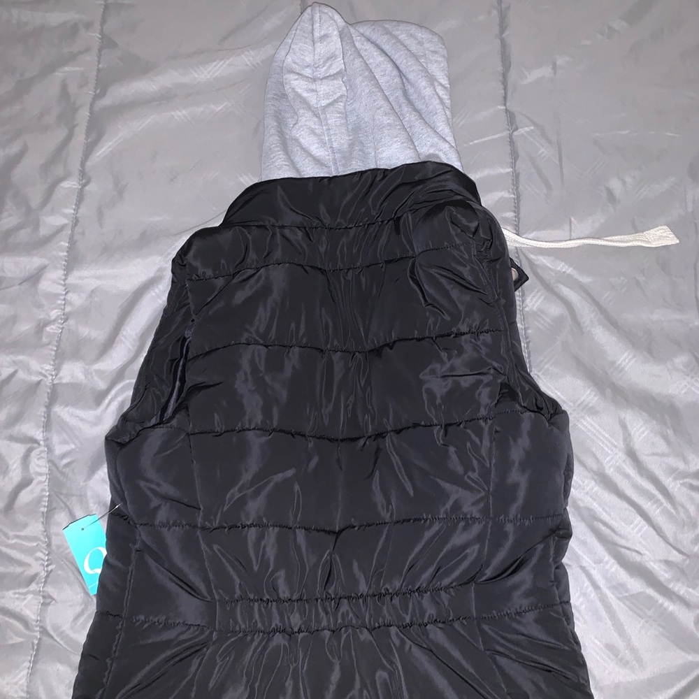 Vest.